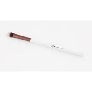 Firma Beauty Wide Eyeshadow Blender Brush #204